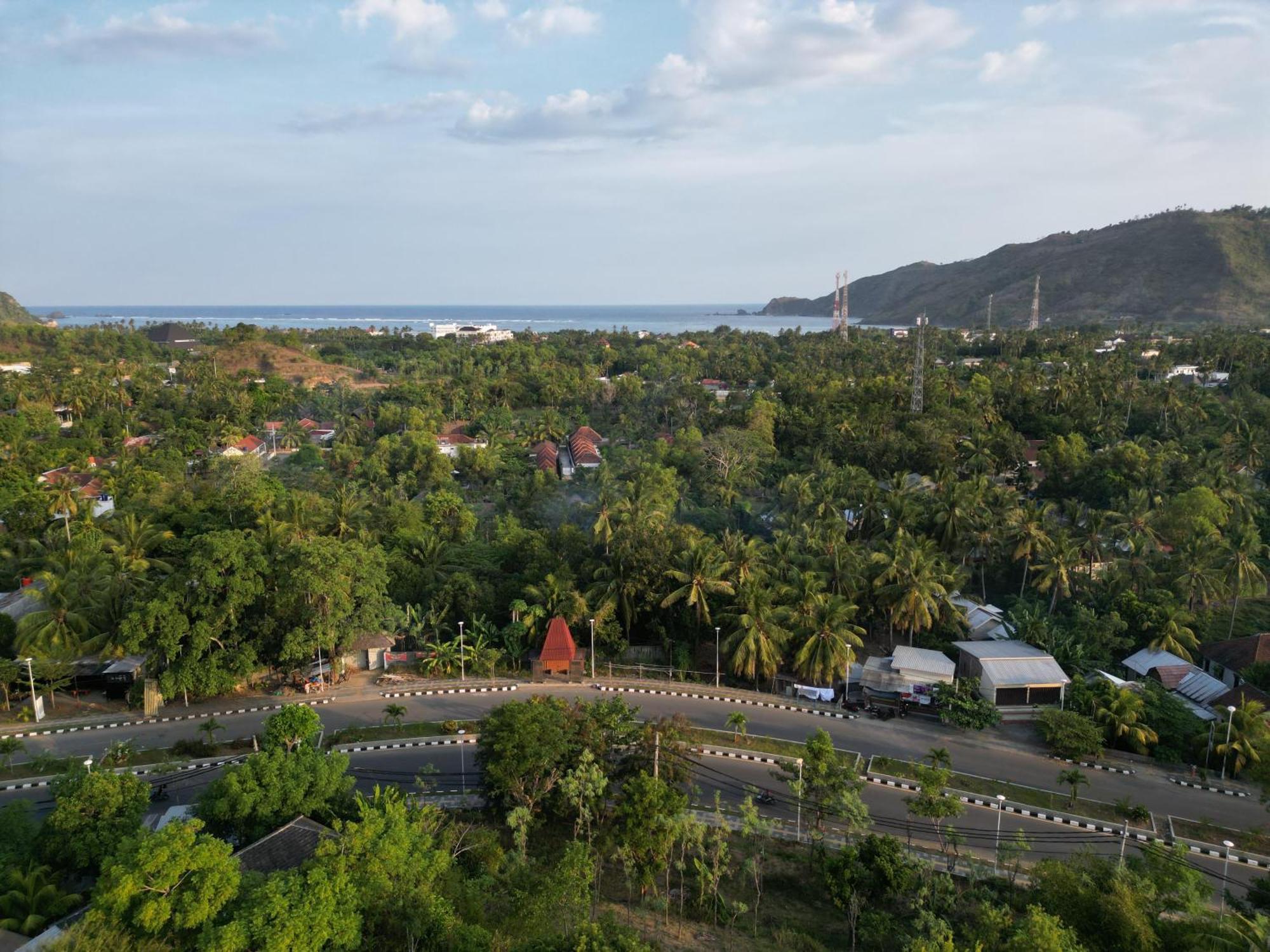 Lamina Repoq Hiils Apartment Kuta  Екстериор снимка